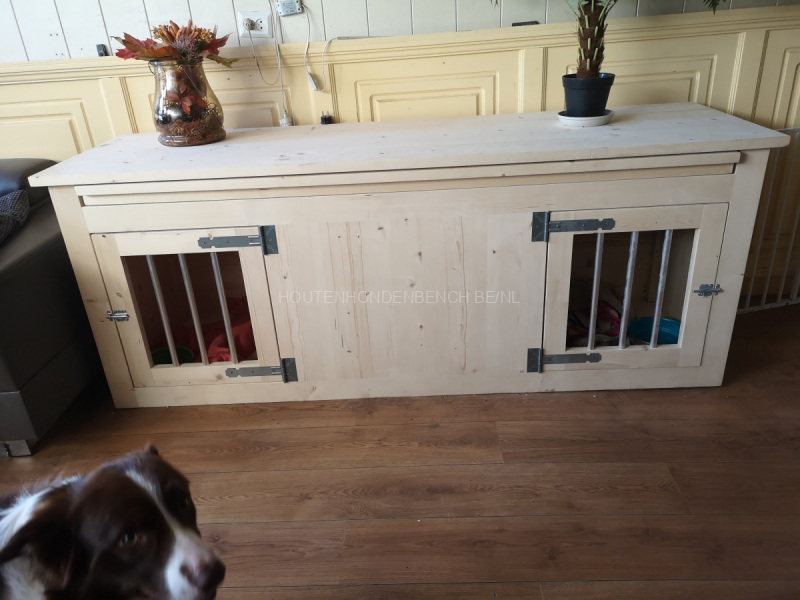 Houten-honden-bench-2-deurs